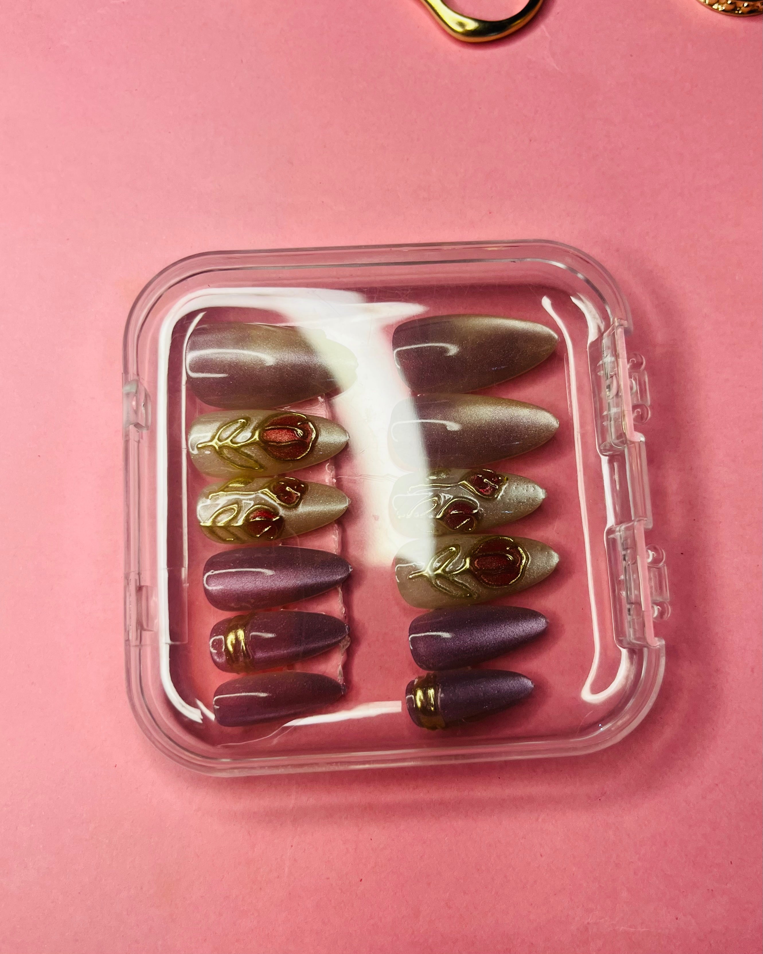 Rose Gold Cat-eye Tulip Garden